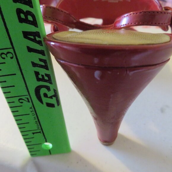 east5th 8 1/2 Medium 2 1/2 to 3 in heel Sling Back High Heel Dressy Shoe - Picture 15 of 16